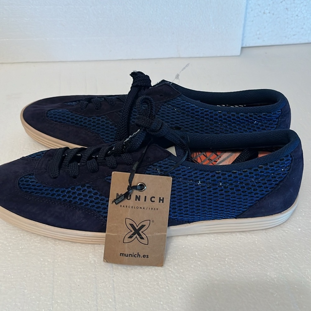 Men’s MUNICH X shoes, size 42, US size 8,5, New